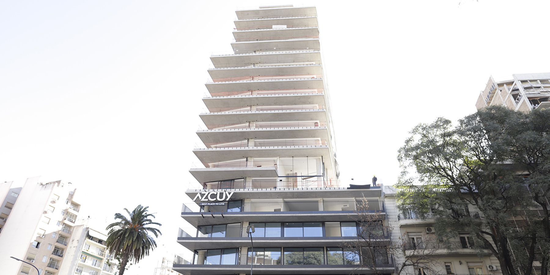 Donna Aqua - Carpeal Building