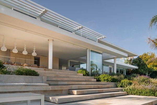Casa BIANCA - OON Architecture - CARPEAL Country - Fotografía: Mariano Imperial.
