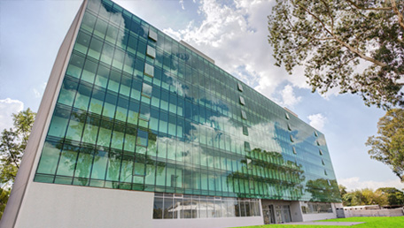 Villa Olímpica - CARPEAL Building