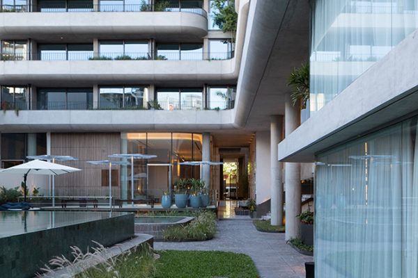 DONNA VITA - Estudio AZCUY - CARPEAL Building