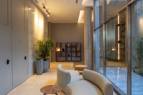 DONNA VITA - Estudio AZCUY - CARPEAL Building