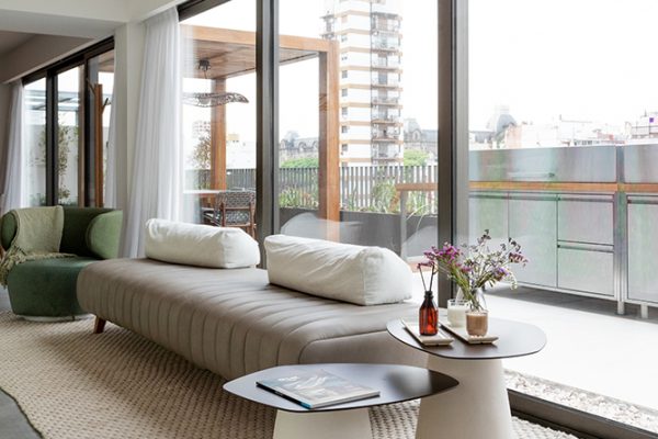 DONNA VITA - Estudio AZCUY - CARPEAL Building