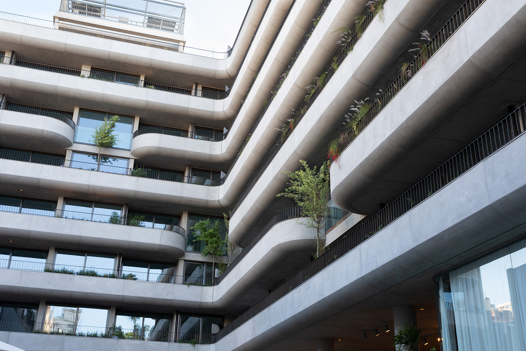 DONNA VITA - Estudio AZCUY - CARPEAL Building